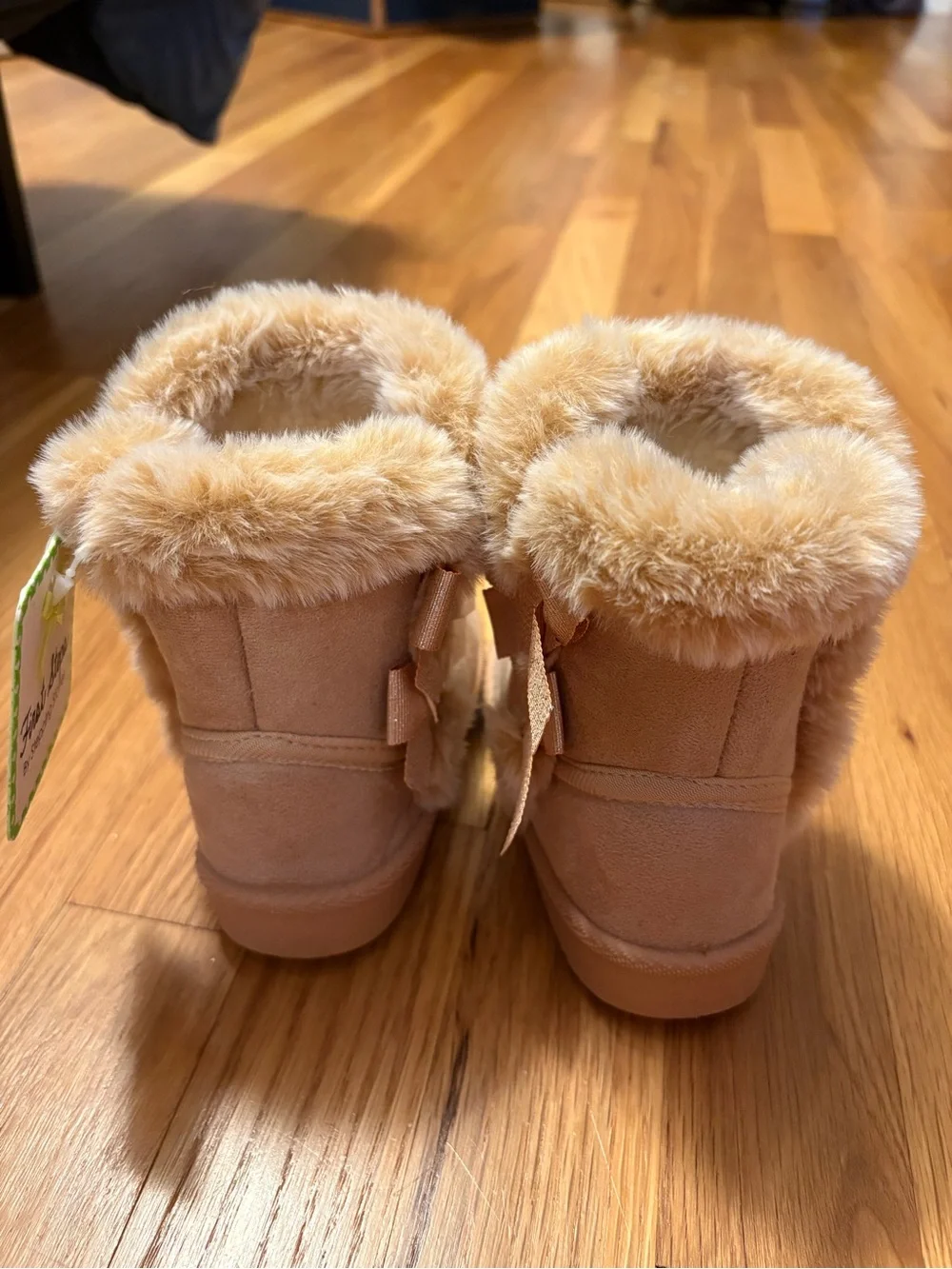First Steps by Stepping Stones NWT Girls Bow Faux Fur Brown Winter Boots Size 7